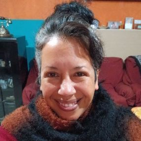 Rosana, Babysitter in trujui