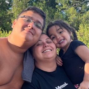 Elizabeth, Niñera en Villa Celina