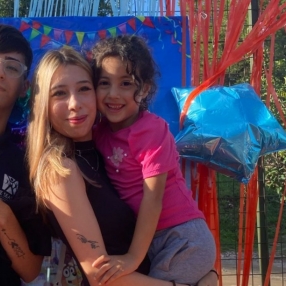 Virginia, Babysitter in Río Ceballos