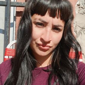 Aby, Babysitter in Glew