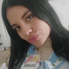Zahira, Niñera en Billinghurst