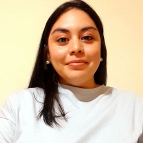 Yohana, Niñera en Corrientes