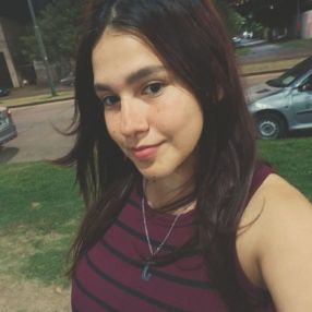Jazmin, Niñera en Alvear