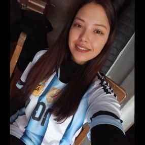 Yaqui, Niñera en Azul