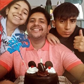 Emanuel, Familia en Salta