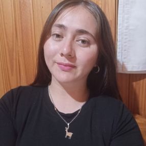 Araceli, Niñera en Libertador San Martín