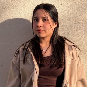 Gimena, Babysitter in Chimbas