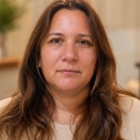 Leticia, Babysitter in Del Viso