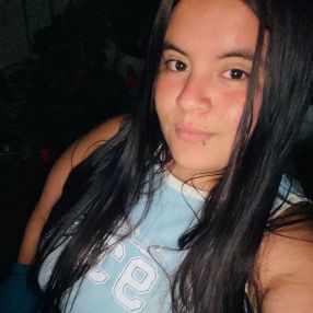 Azul, Babysitter in Unquillo
