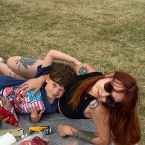 Victoria, Family in Ituzaingó