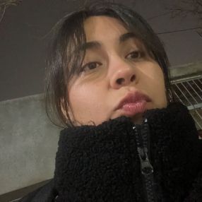 Selena, Babysitter in Rivadavia