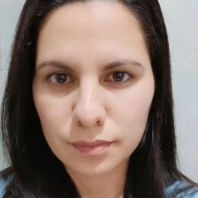 Lidia, Babysitter in trujui