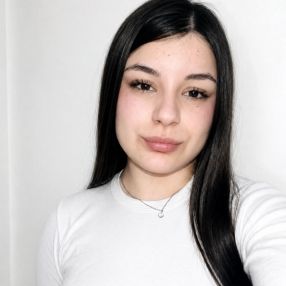 Nahiara, Niñera en La Lonja