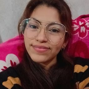 Shayna, Niñera en Maquinista Savio