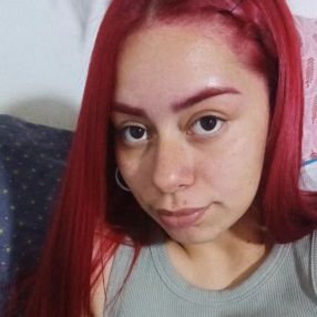 Evelyn Ayelen, Niñera en Ciudad Evita