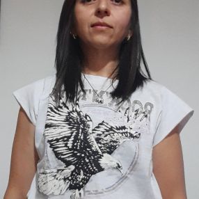 Lorena, Niñera en Villa Regina