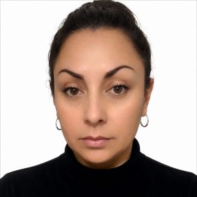 Blanca zenayda, Babysitter in Rafael Calzada