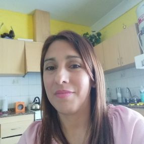 Raquel, Babysitter in Rafael Castillo