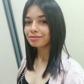 Paula Daniela, Niñera en Morón