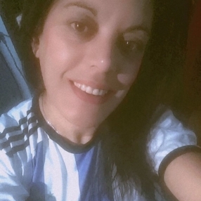 Carina Lorena, Babysitter in Tigre