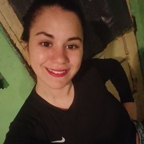 Karen, Niñera en San Carlos