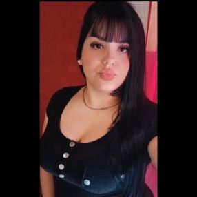 Kiara Abigail, Babysitter in Plottier