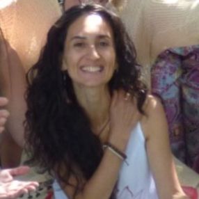 Daniela, Niñera en Albardón
