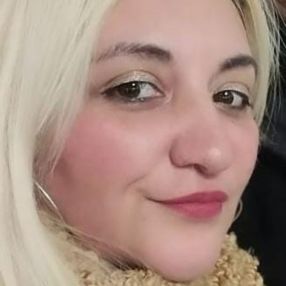Mayra soledad, Babysitter in Parque Barón