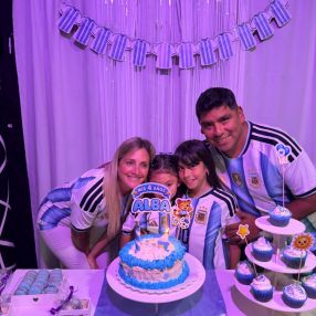 Marina, Familia en Caseros