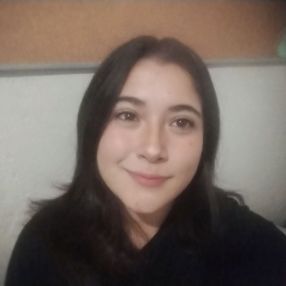 Carolina, Babysitter in Cuartel V