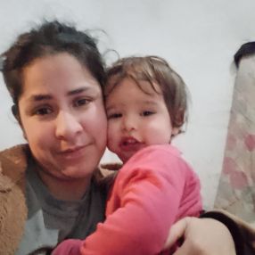 Florencia, Babysitter in Benavidez