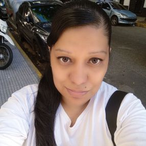 Cecilia, Niñera en Lanús Oeste