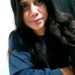 Silvia milagro, Babysitter in Centenario 