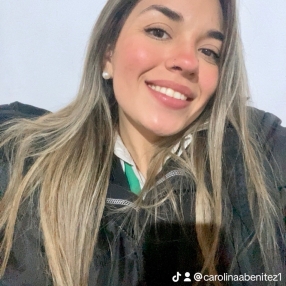 Carolina, Niñera en Roldán