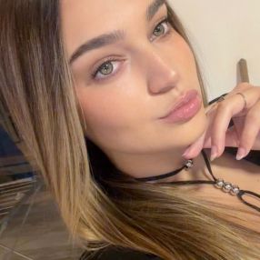 Candela Suárez, Niñera en Guillermo Enrique Hudson