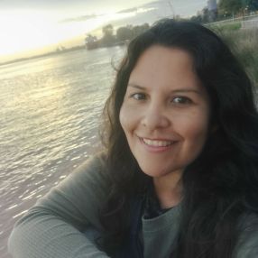 Dalma, Niñera en Benavidez
