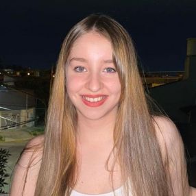 Milagros belen, Niñera en La TABLADA 