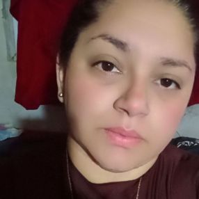 Yohana, Babysitter in La Lonja