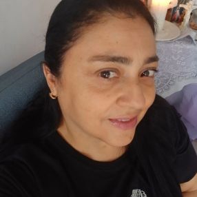 Erika yamile, Babysitter in Guernica