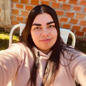 Ingrid, Niñera en Capitán Bermúdez