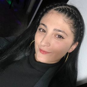 Brenda, Familia en Caseros