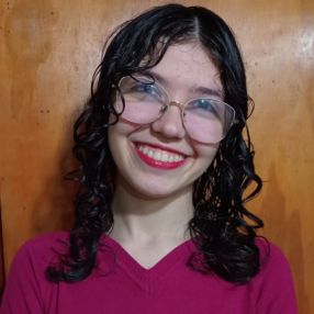 Victoria Luisana, Niñera en Gonnet