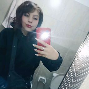 Thaira, Niñera en Confluencia