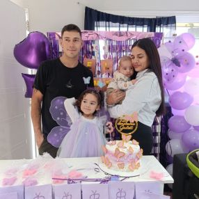 Rodrigo, Family in Villa de Mayo