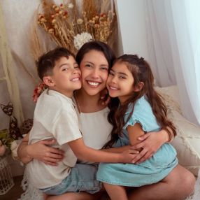 Florencia, Niñera en González Catán