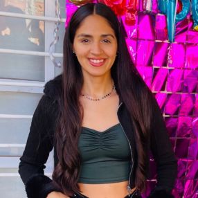 Luciana, Niñera en Trelew
