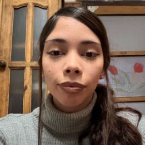 Camila, Niñera en Rafael Calzada