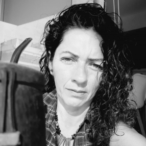 Vanesa La Paisa, Babysitter in Boulogne
