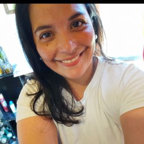 Ana belen, Babysitter in El Talar