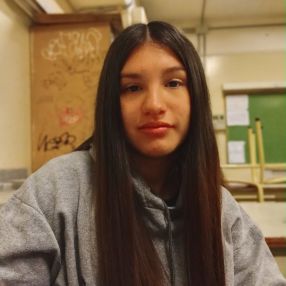 Melani Agustina, Niñera en Mendiolaza